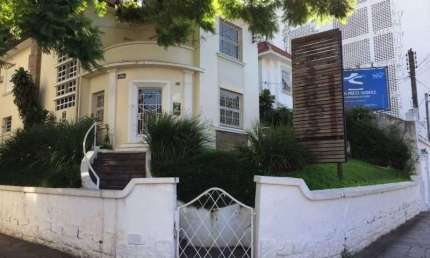 Casa para venda - 485m², 5 dormitórios, sendo 1 suites, 1 vaga - petrópolis