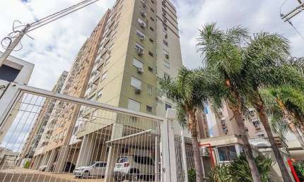 Apartamento de 2 dormitórios no bairro Centro, em Canoas