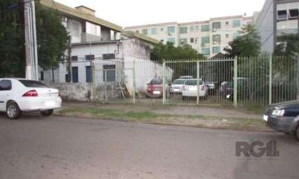 Terreno à venda na Rua Vinte e Cinco de Julho, 80, Santa Maria Goretti, Porto Alegre