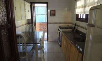 Sobrado para Venda - 800m², 3 dormitórios, Belém Novo