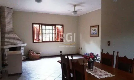Casa para venda - 250m², 5 dormitórios, sendo 3 suites, 2 vagas - ipanema