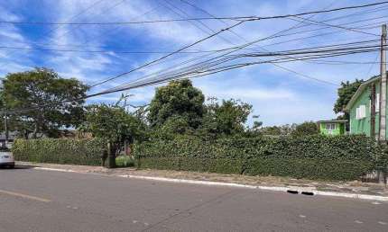 Terreno à venda na Rua Onze de Junho, 937, Niterói, Canoas