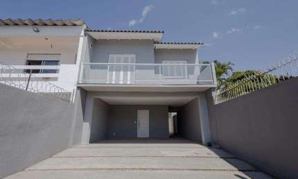 Casa com 3 quartos à venda na Rua Professor Carvalho de Freitas, 819, Teresópolis, Porto Alegre