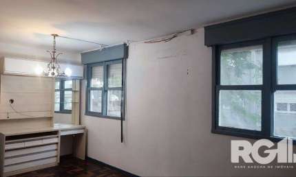 Apartamento com 2 quartos à venda na Rua Zeferino Dias, 171, Sarandi, Porto Alegre
