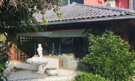 Casa para Venda - 1000m², 4 dormitórios, sendo 2 suites, Espirito Santo