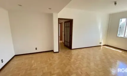 APARTAMENTO 3 DORMITÓRIOS WC AUXILIAR. CÓD. RP389992