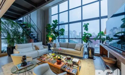 Belíssimo apartamento no glass aurélio andar alto,  living com pé direito duplo,  174m² privativos finamente decorado no moinhos de vento