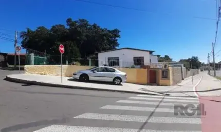 Casa com 2 quartos à venda na Rua Ursa Maior, 191, Cristal, Porto Alegre