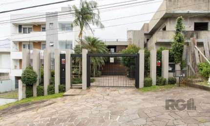 Casa com 4 quartos à venda na Rua Curupaiti, 113, Cristal, Porto Alegre