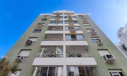 Apartamento 2 dormitórios com vaga escriturada coberta e elevador.