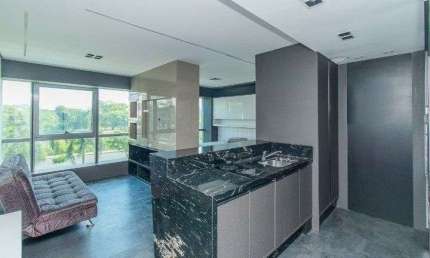 LOFT MOBILIADO PARA VENDA NO BAIRRO PRAIA DE BELAS - 41M² DE ÁREA PRIVATIVA - 01 VAGA DE ESTACIONAMENTO