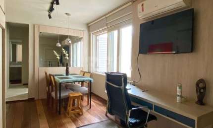 Apartamento mobiliado, localizado no Centro Histórico, próximo ao Cais Embarcadero