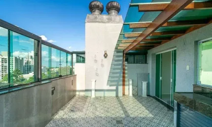 Cobertura no Cristo Redentor de 3 dormitórios e 2 vagas desocupado