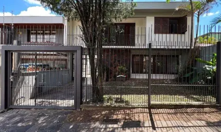 Casa/sobrado para comprar com 4 dormitórios no bairro  chácara das pedras.