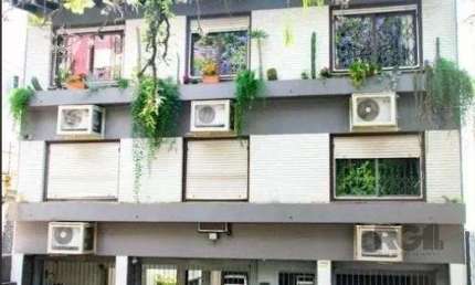 EXCELENTE APARTAMENTO 3 DORIMITÓRIOS, SENDO 1 SUÍTE, 4 BANHEIROS, COM BOX