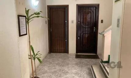 Apartamento com 3 quartos à venda na Avenida Cristóvão Colombo, 854, Floresta, Porto Alegre