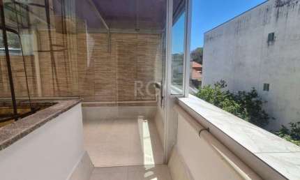 Apartamento duplex para Venda - 93.32m², 2 dormitórios, sendo 1 suite, 1 vaga - Santo Antonio, Porto Alegre