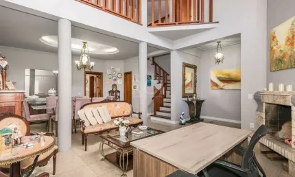 Casa com 4 quartos à venda na Rua Nossa Senhora das Graças, 35, Glória, Porto Alegre