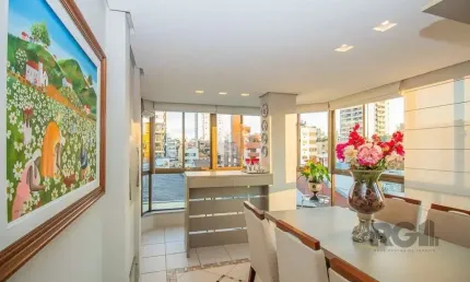 Apartamento localizado no bairro petrópolis em porto alegre/rs.