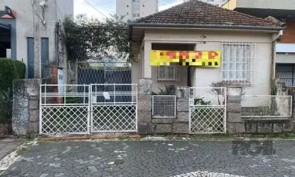 Casa com 3 quartos à venda na Rua Plácido de Castro, 54, Azenha, Porto Alegre