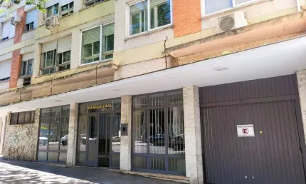 Ótimo apartamento 2 dormitórios a 50m da ufrgs e ufcspa.