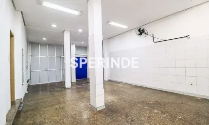Loja comercial desocupada à venda em porto alegre, rs