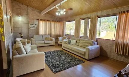 Casa com 3 quartos à venda na Avenida Orleaes, 744, Guarujá, Porto Alegre
