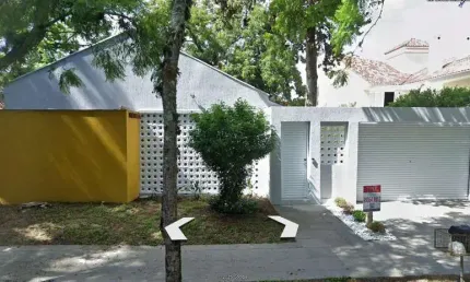 Casa térrea reformada com 5 suítes no jardim isabel, zona sul