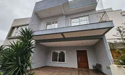 Casa condominio em porto alegre, no bairro hípica, com 4 dormitório(s), e 4 banheiros, à venda.