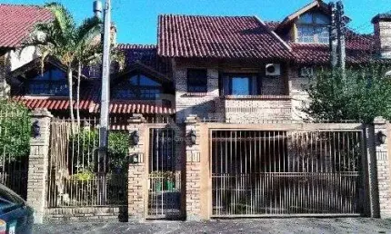 Casa para venda - 176.28m², 3 dormitórios, sendo 1 suites, 2 vagas - ipanema
