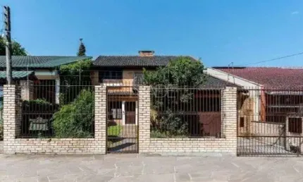 Sobrado em porto alegre, no bairro camaquã, com 3 dormitório(s), e 3 banheiros, à venda.