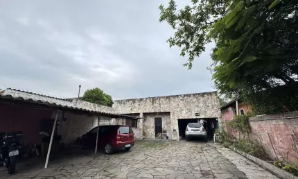 Casa com 6 quartos à venda na Rua Upamaroti, 578, Cristal, Porto Alegre