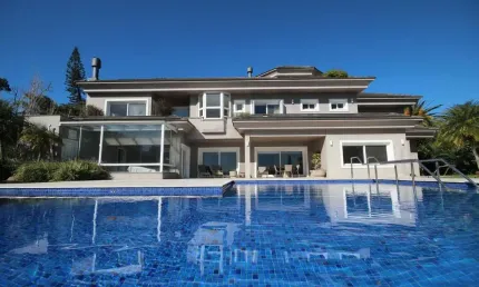 Casa no jardim do sol-vista panorâmica,4 suítes, 900m²privativos, terreno 1800m²