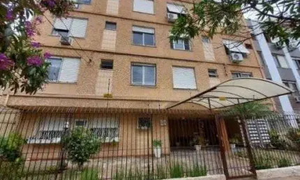 Apartamento a venda térreo, com pátio e 1dormitório  47 m²