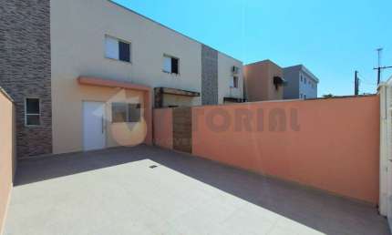 Sobrado com 2 dormitórios à venda, 75 m² por R$ 395.000 - Dos Golfinhos - Caraguatatuba/SP