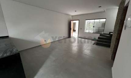 Casa em condomínio fechado com 2 quartos à venda na Avenida dos Eder Silva Rodrigues Alves, 200, Pontal de Santa Marina, Caraguatatuba, 85000 m2 por R$ 440.000