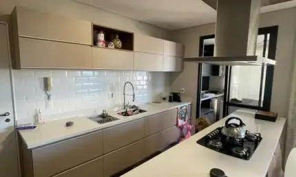 Apartamento para Venda em Joinville, ANITA GARIBALDI, 3 dormitórios, 1 suíte, 3 banheiros, 2 vagas