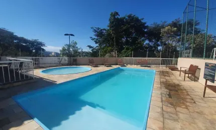 Apartamento para Locação em Juiz de Fora, Santa Luzia, 2 dormitórios, 1 banheiro, 1 vaga