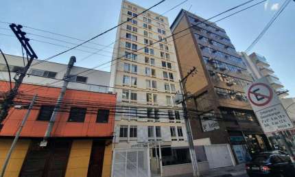 Apartamento para Locação em Juiz de Fora, Centro, 3 dormitórios, 1 suíte, 2 banheiros, 1 vaga