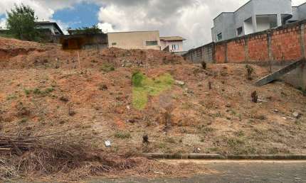 Terreno com Vista para a Serra no Alto das Palmeiras