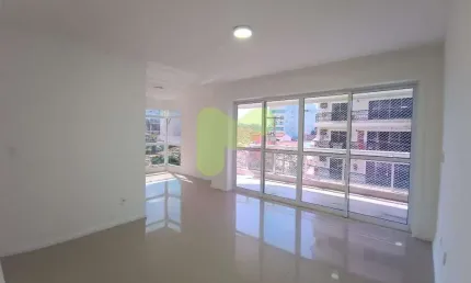 Apartamento à venda, 3 quartos, 1 suíte, 2 vagas, Cavaleiros - Macaé/RJ