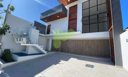 Casa com 3 quartos para alugar na Avenida Ricardo Muylaert Salgado, Vale dos Cristais, Macaé