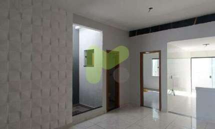 Casa à venda, 2 quartos, 1 suíte, 1 vaga, Jardim Vitória - Macaé/RJ