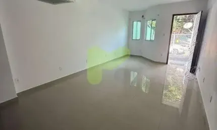 Casa à venda, 3 quartos, 2 suítes, 1 vaga, Mirante da Lagoa - Macaé/RJ