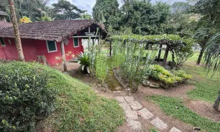 Chácara à venda na serra de macaé – beira rio, na figuiera branca