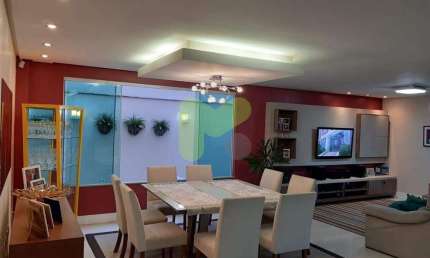 Casa à venda, 3 quartos, 3 suítes, 4 vagas, Granja dos Cavaleiros - Macaé/RJ