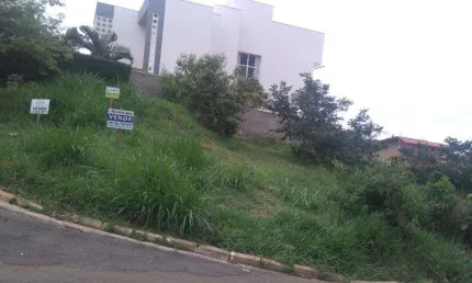 Terreno em condomínio fechado à venda no Loteamento Caminhos de San Conrado (Sousas), Campinas  por R$ 540.000
