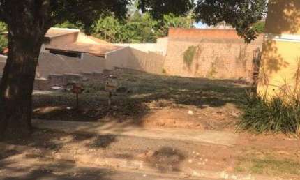Terreno em condomínio fechado à venda no Loteamento Caminhos de San Conrado (Sousas), Campinas  por R$ 570.000