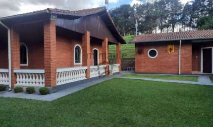 Chácara / sítio com 3 quartos à venda na Estrada Municipal, 100, Dos Silva, Morungaba, 180 m2 por R$ 850.000