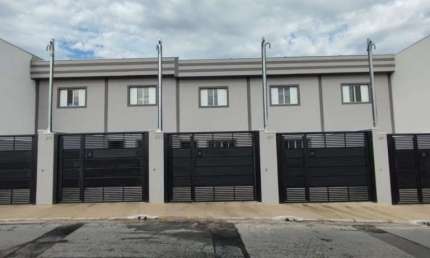 Lançamento de 5 sobrados frontais na região de São Miguel com 2 dormitórios, 1 vaga, 64m²